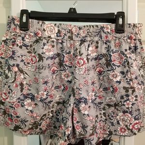 🌟3/$10 Loft Patterned Shorts🌟